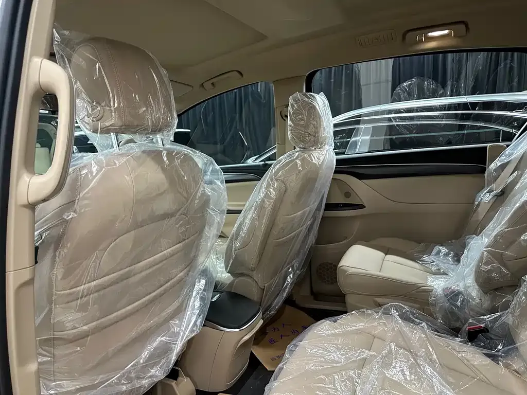 Buick GL8 2026 из CN, фото 5