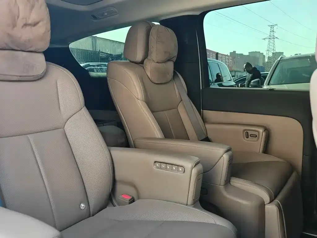 Li Auto MEGA 2025 из CN, фото 2