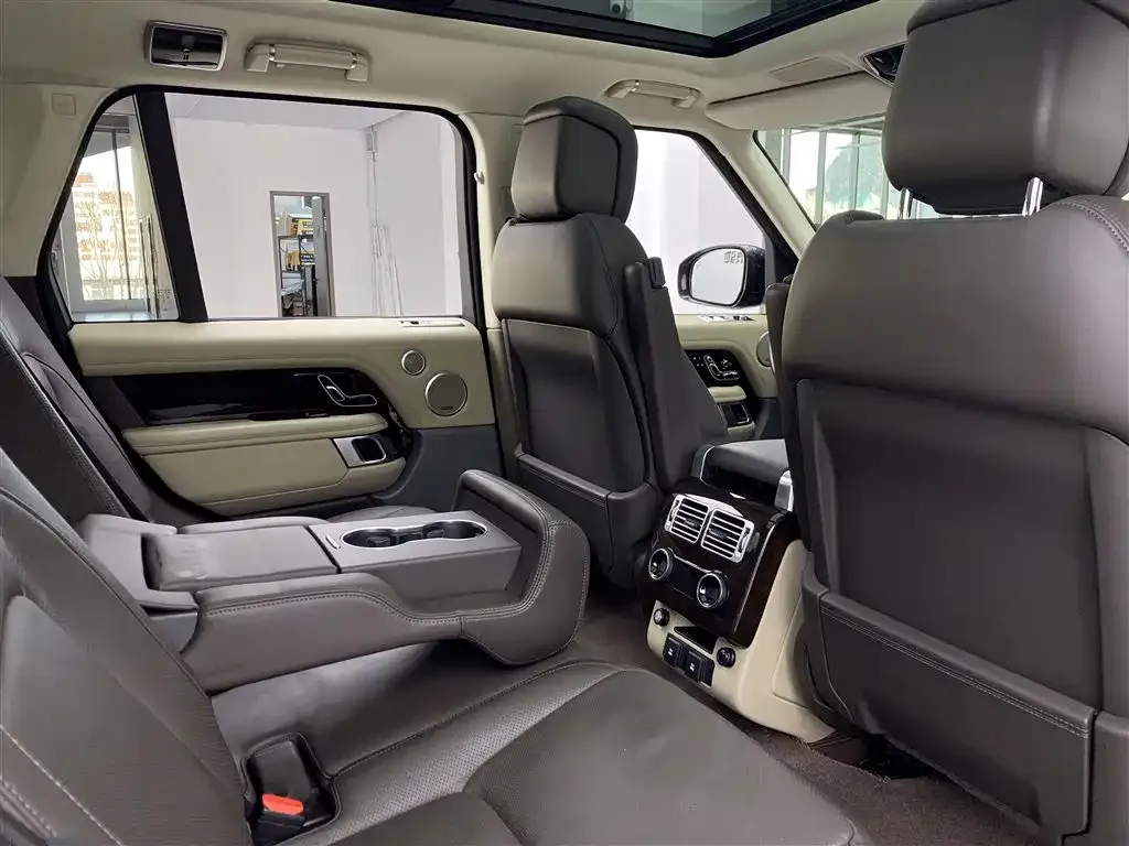 Land Rover Range Rover 2021 из CN, фото 7