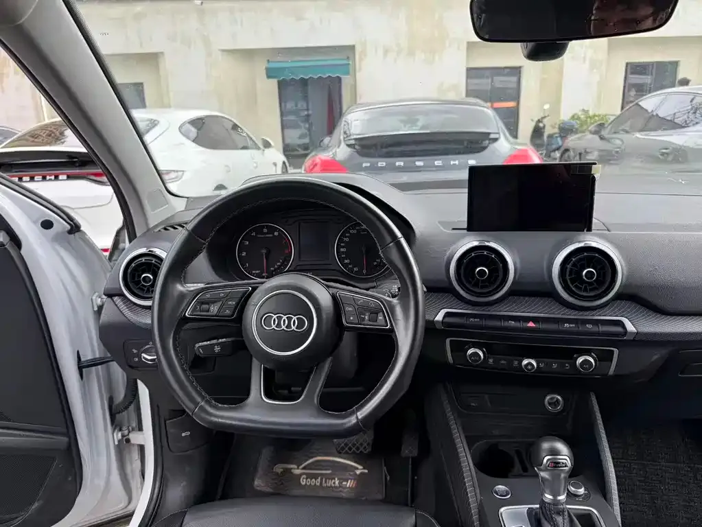 Audi Q2L 2022 из CN, фото 2
