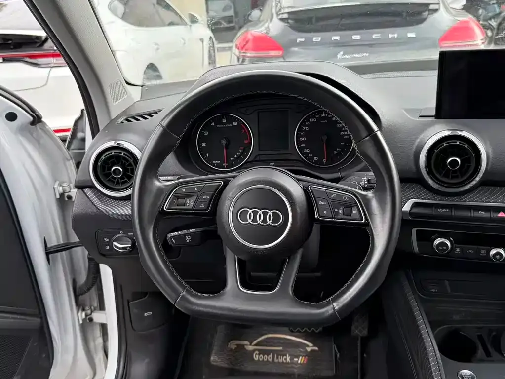 Audi Q2L 2022 из CN, фото 3