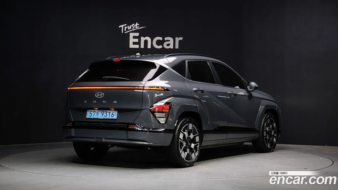 Hyundai Kona — фото 2
