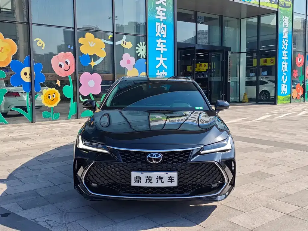 Toyota Avalon 2024 из CN, фото 1