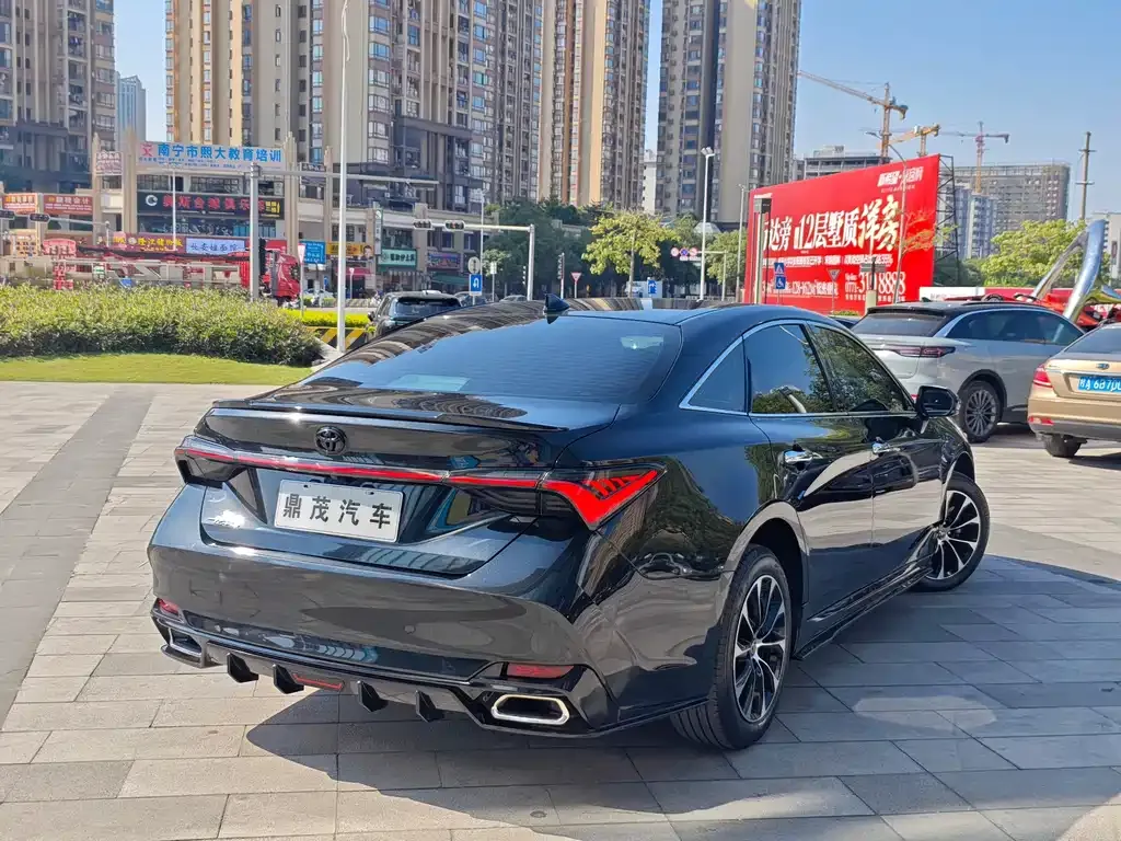 Toyota Avalon 2024 из CN, фото 10