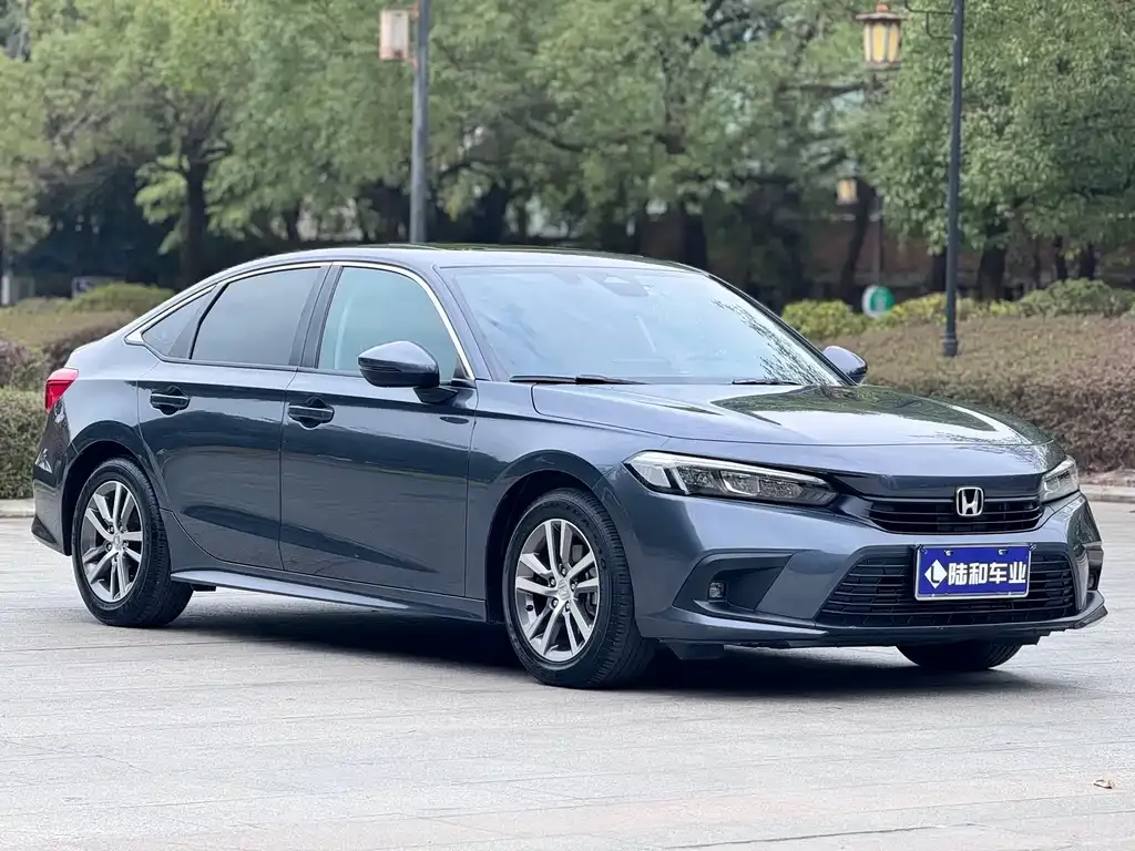 Honda Civic — фото 6