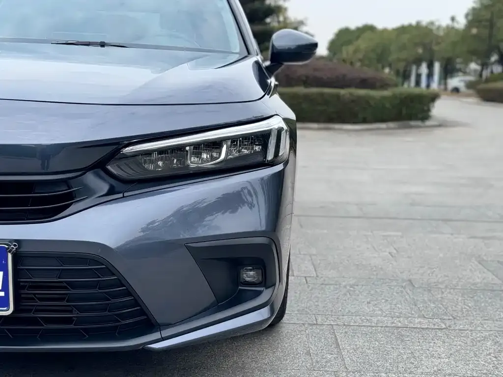 Honda Civic — фото 10