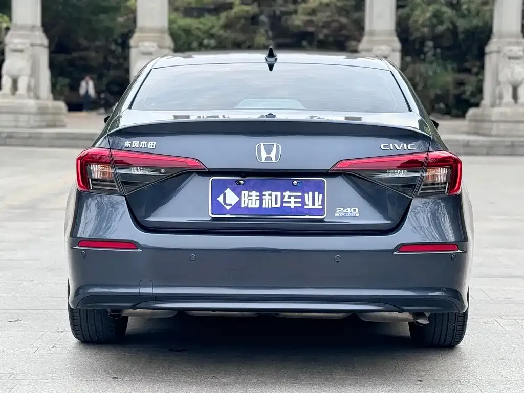 Honda Civic — фото 7