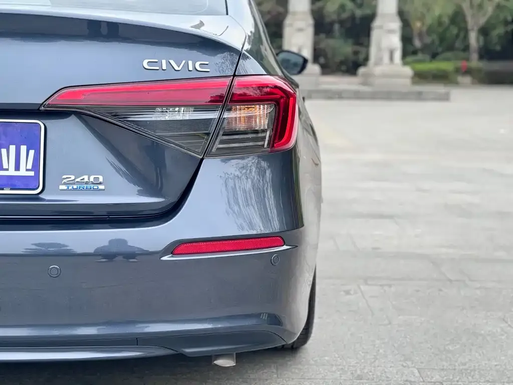 Honda Civic — фото 2