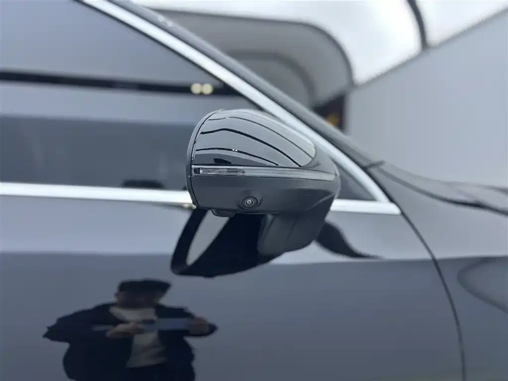 Mercedes-Benz GLC 2023 из CN, фото 2