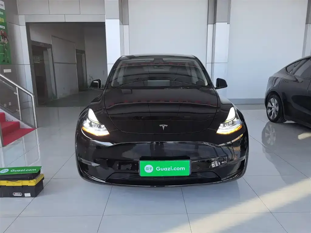 Tesla Model Y 2021 из CN, фото 3