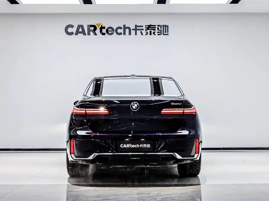 BMW 7 Series 2024 из CN, фото 5
