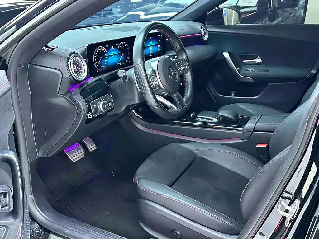 Mercedes-Benz CLA (Import) — фото 4