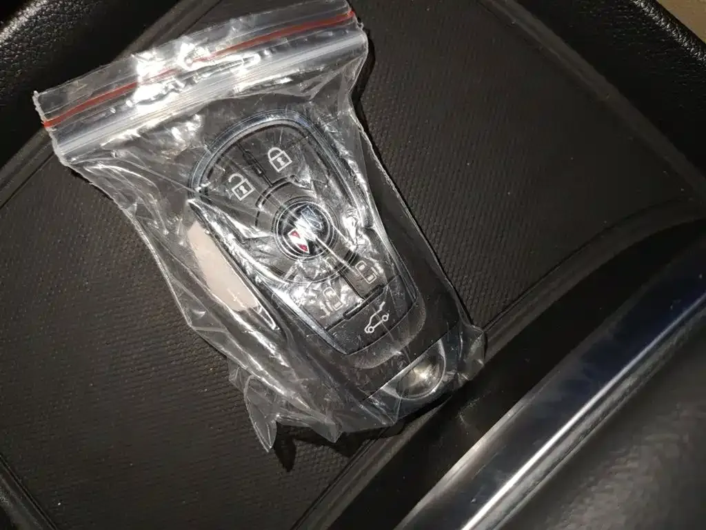 Buick GL8 2023 из CN, фото 3