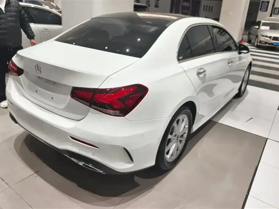 Mercedes-Benz A-Class 2022 из CN, фото 10