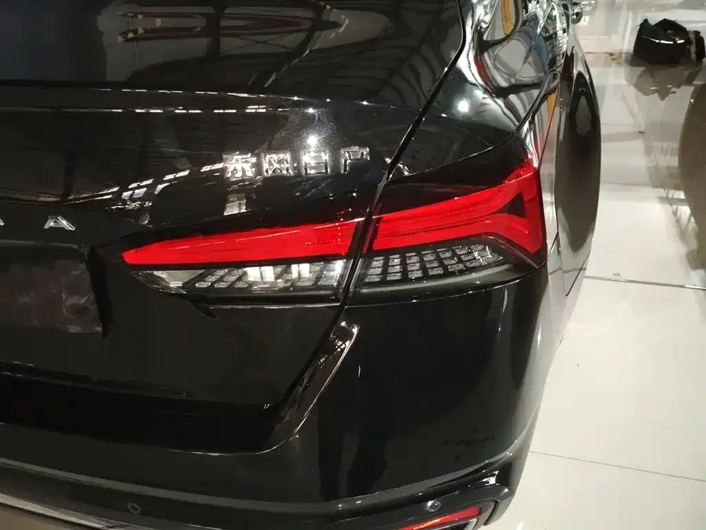 Nissan Teana 2024 из CN, фото 6
