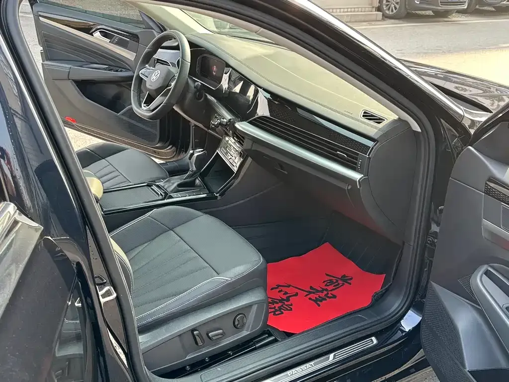 Volkswagen Passat 2024 из CN, фото 5