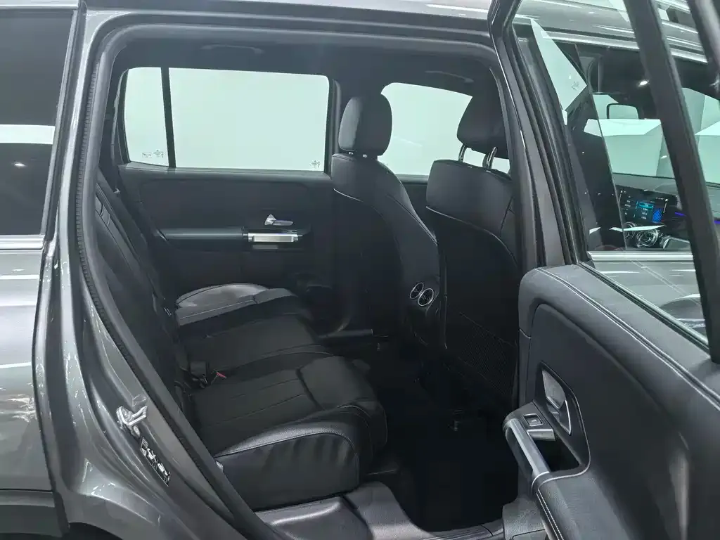 Mercedes-Benz EQB 2023 из CN, фото 10