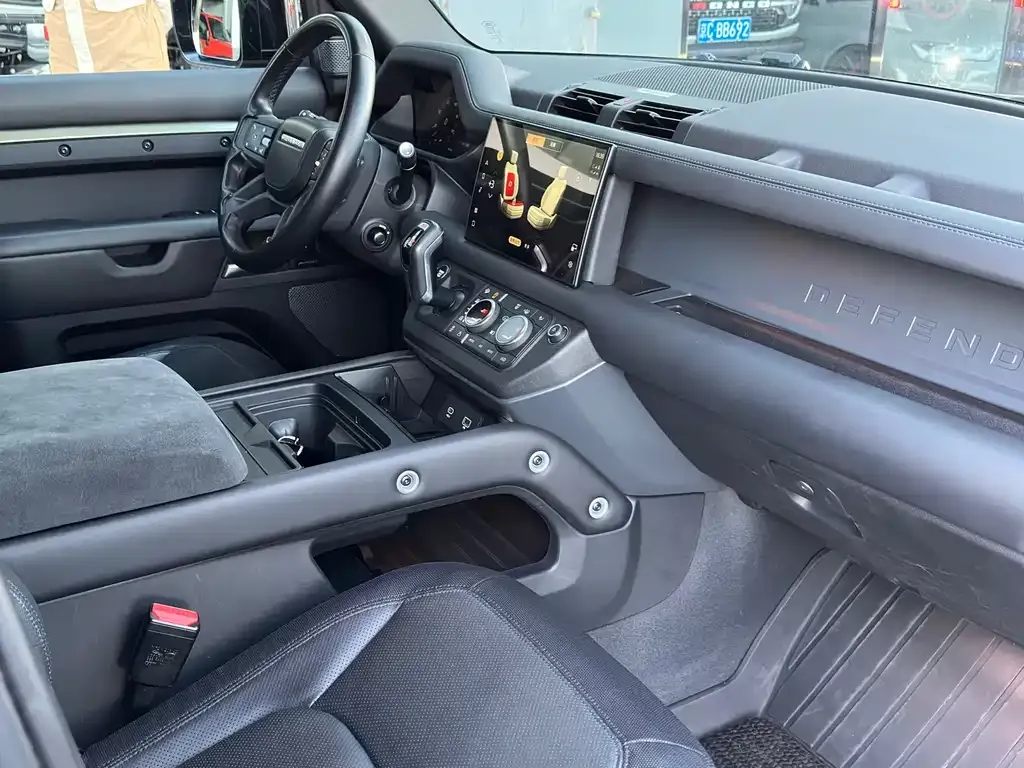 Land Rover Defender 2022 из CN, фото 10