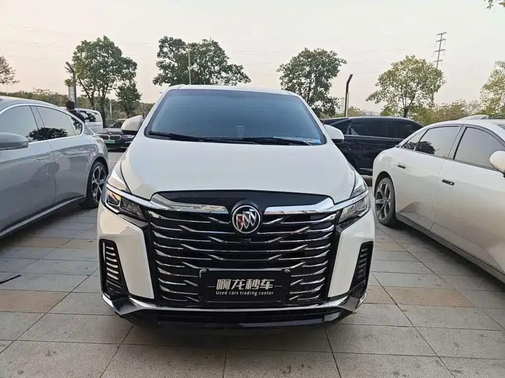 Buick GL8 2024 из CN, фото 5