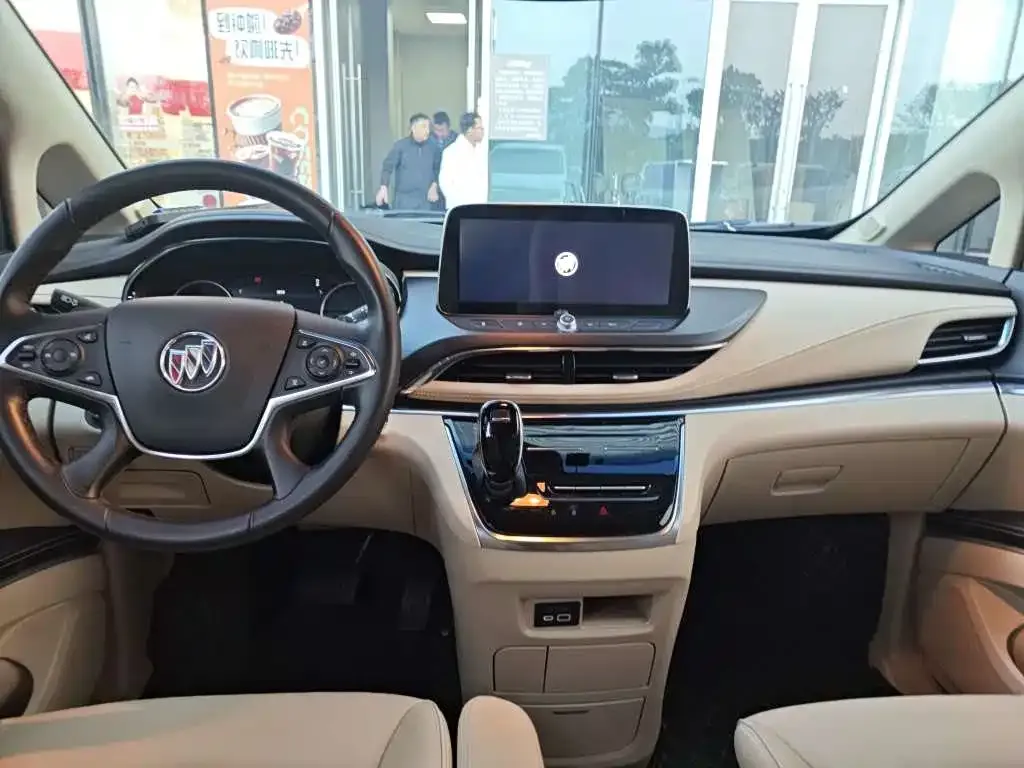 Buick GL8 2024 из CN, фото 8