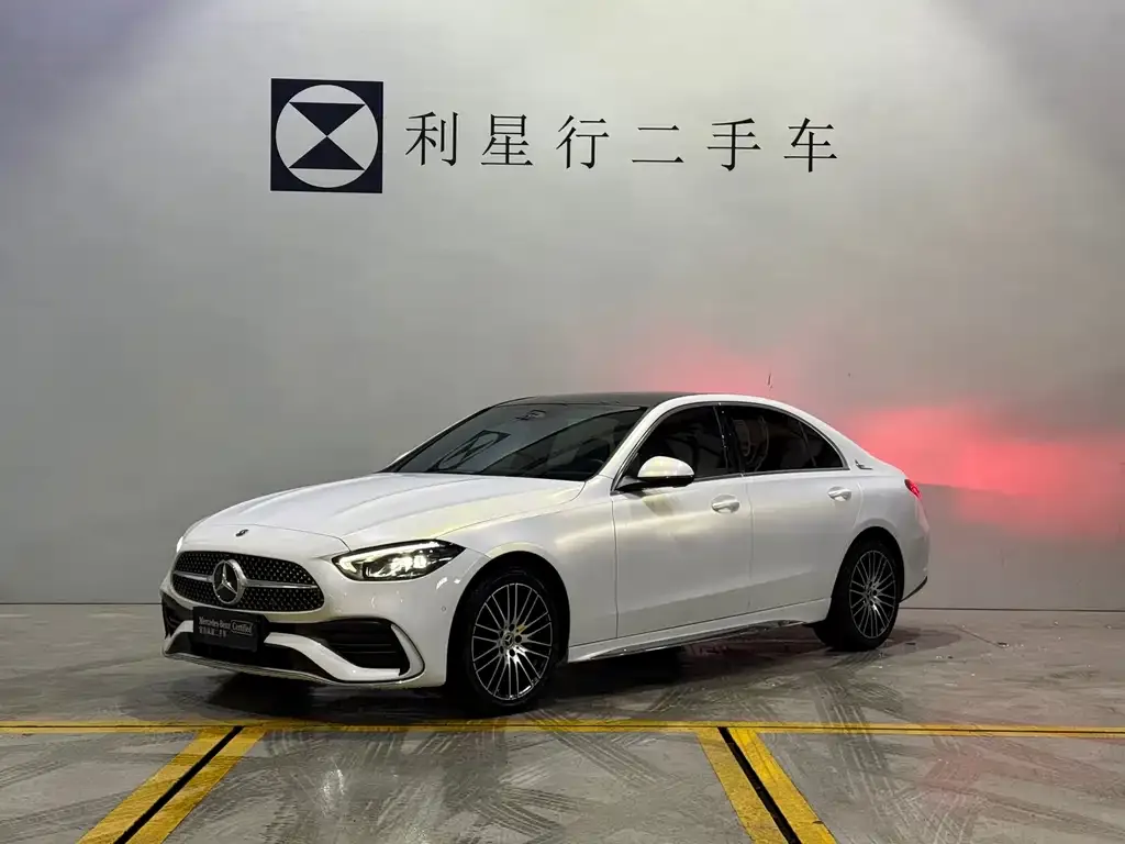 Mercedes-Benz C-Class — фото 1