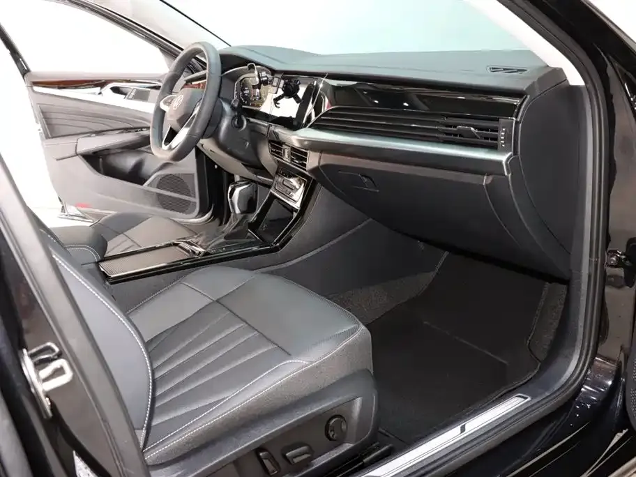 Volkswagen Passat — фото 9