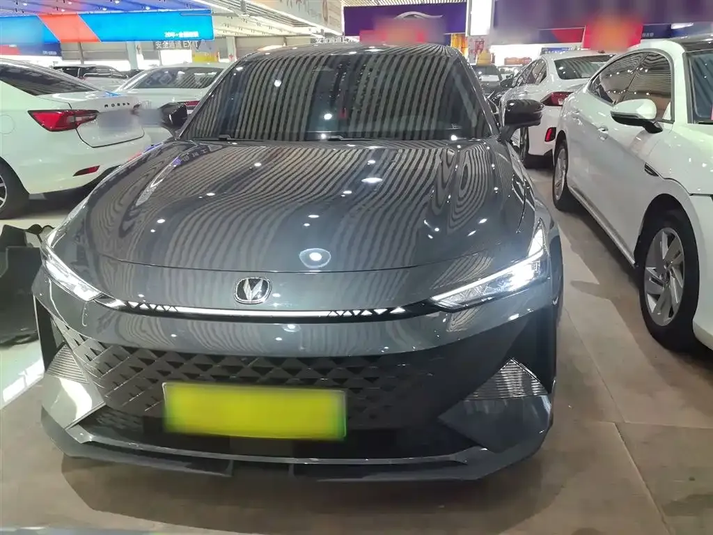 Changan UNI-V iDD 2025 из CN, фото 10