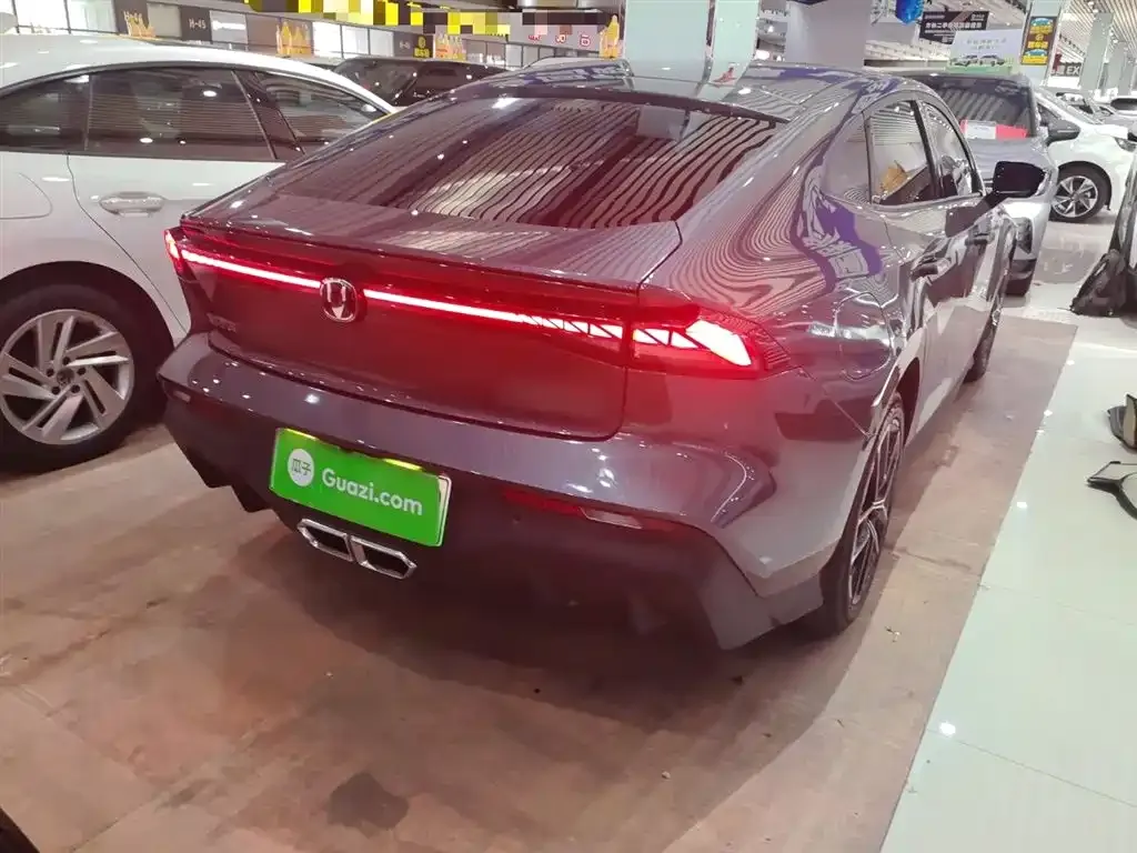 Changan UNI-V iDD 2025 из CN, фото 5