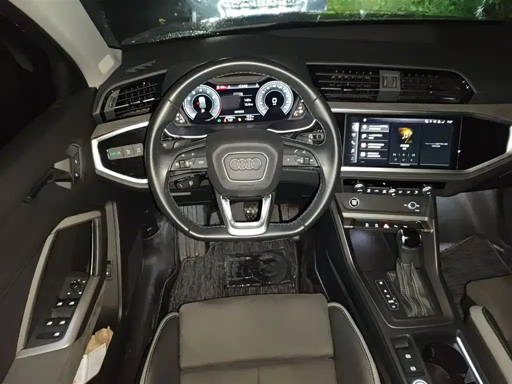 Audi Q3 2023 из CN, фото 5