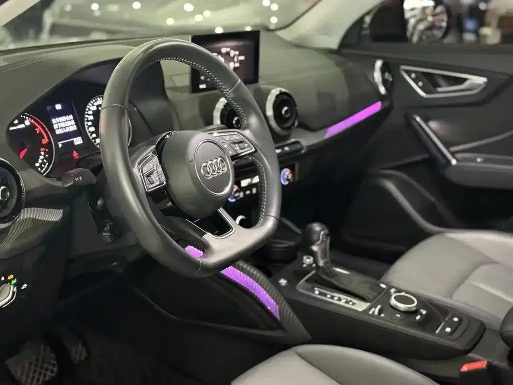 Audi Q2L 2022 из CN, фото 5