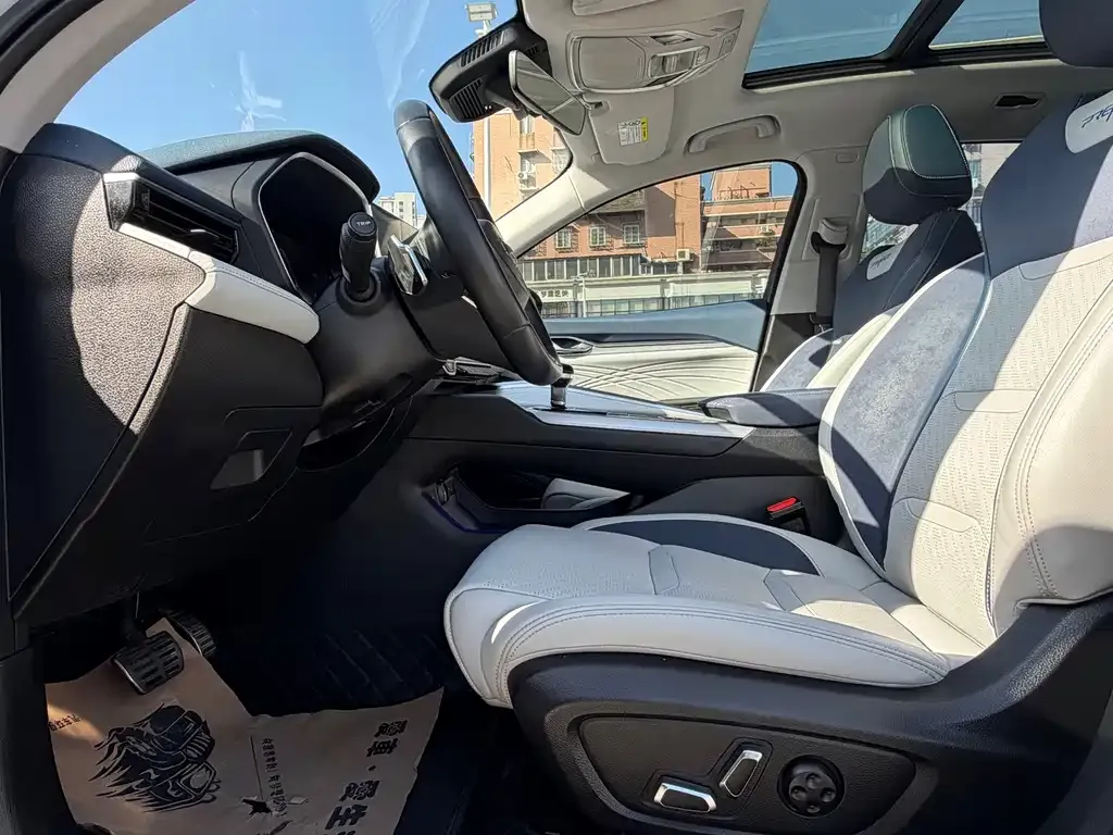 Geely Xingrui 2022 из CN, фото 10