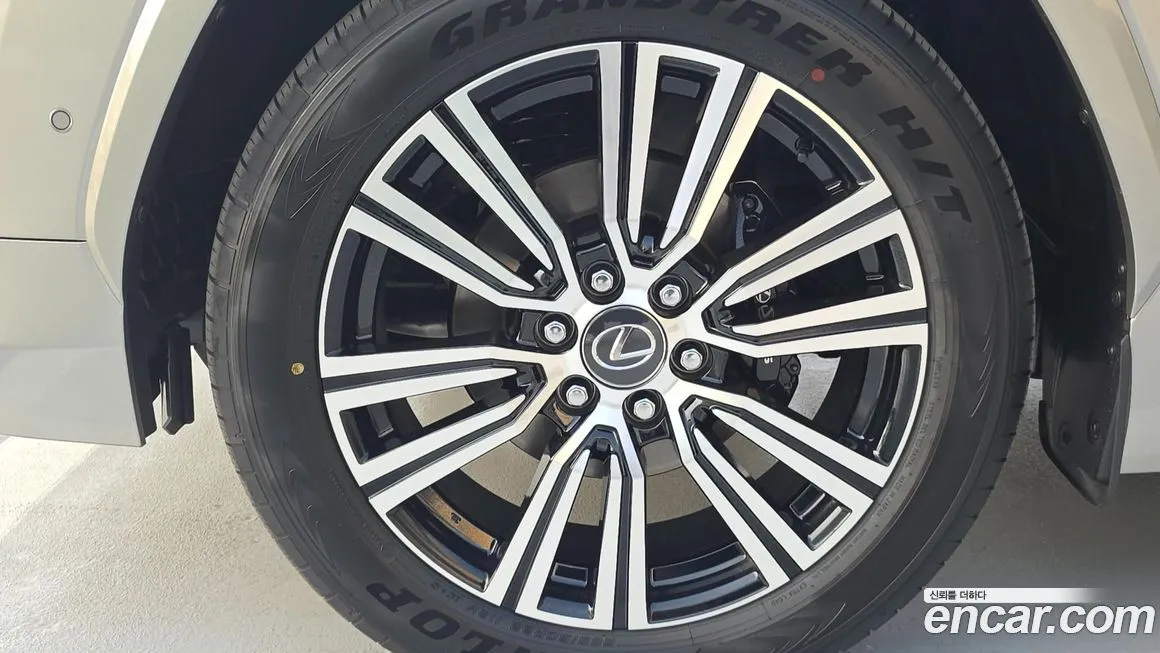 Lexus LX 2025 из KR, фото 6