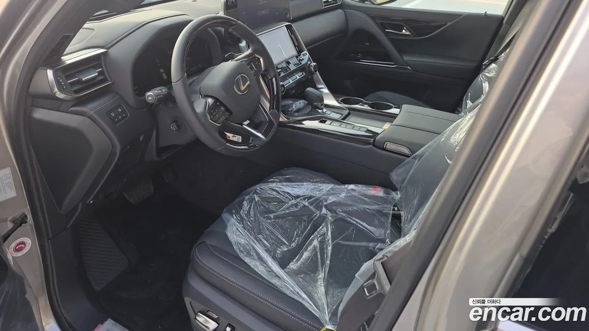 Lexus LX 2025 из KR, фото 8