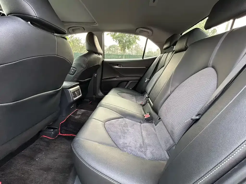 Toyota Camry 2022 из CN, фото 6