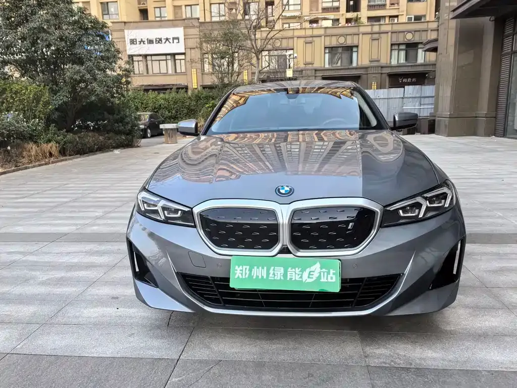 BMW i3 2024 из CN, фото 2