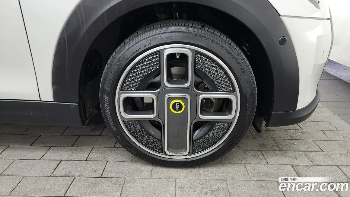 Mini Cooper 2024 из KR, фото 8