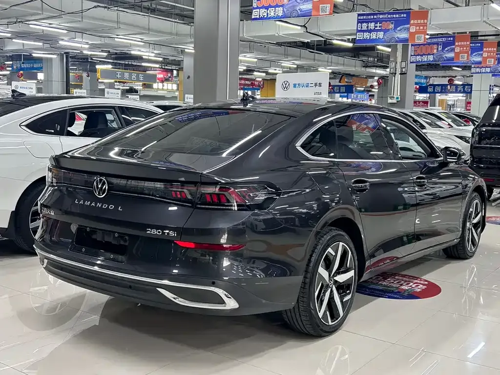 Volkswagen Lamando 2023 из CN, фото 2