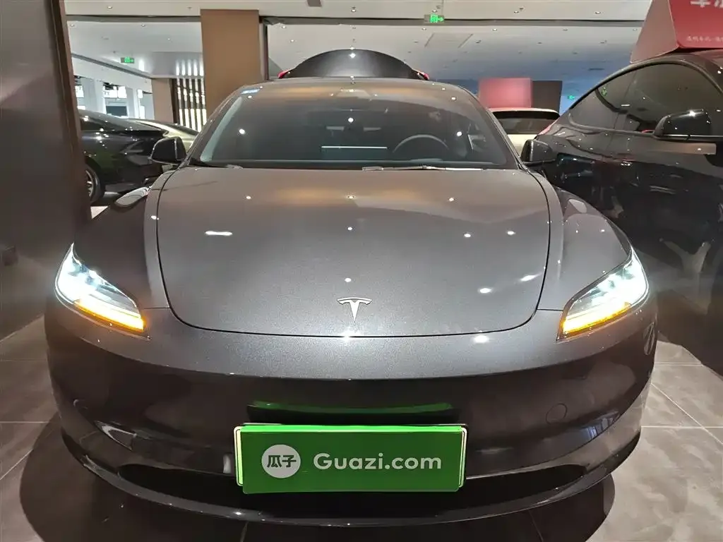 Tesla Model 3 2025 из CN, фото 5