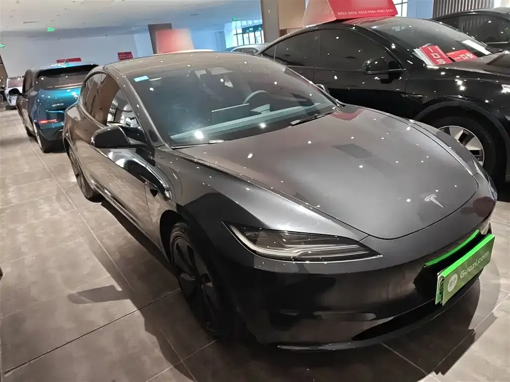 Tesla Model 3 2025 из CN, фото 6