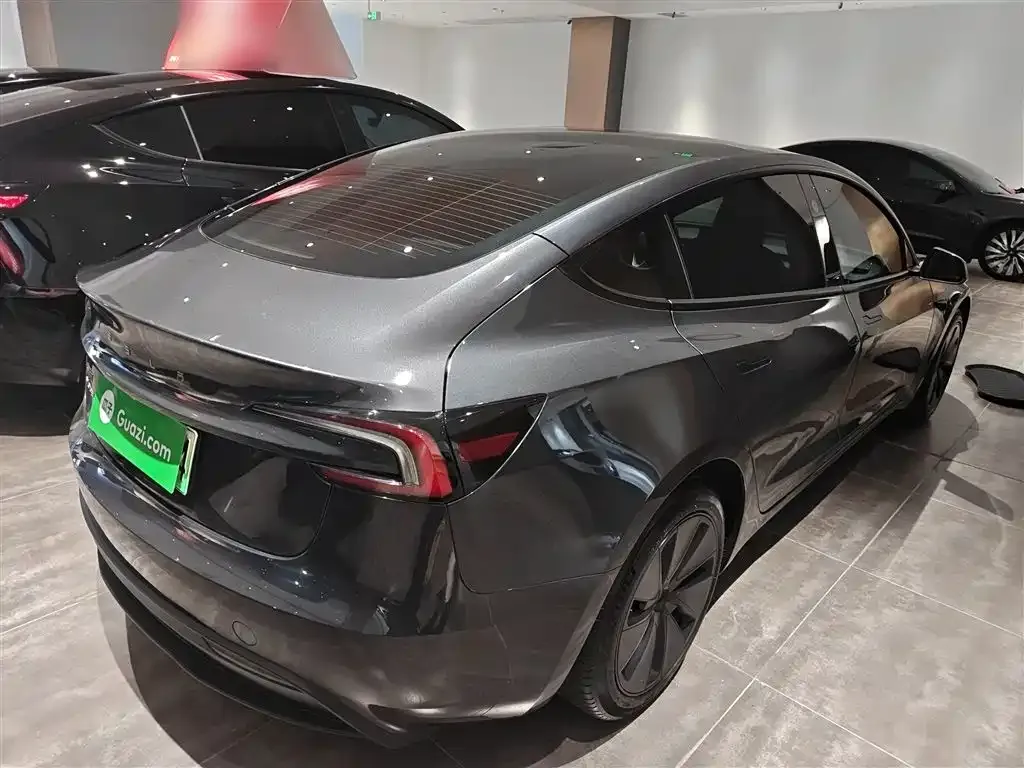 Tesla Model 3 2025 из CN, фото 10