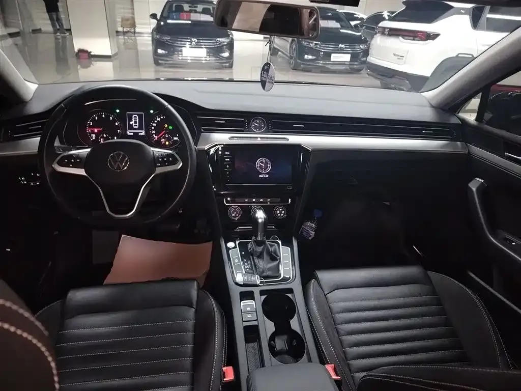Volkswagen Magotan 2022 из CN, фото 10