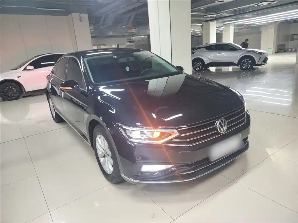 Volkswagen Magotan 2022 из CN, фото 5