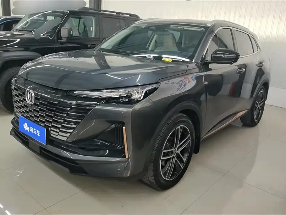 Changan CS55PLUS — фото 1
