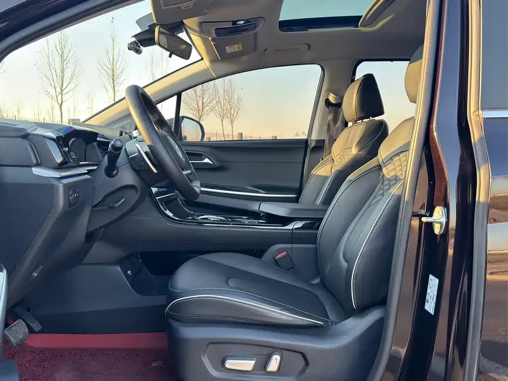 Hyundai Custo 2023 из CN, фото 3