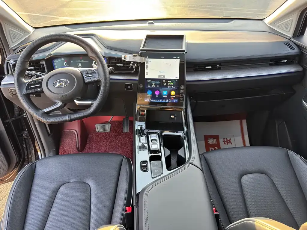 Hyundai Custo 2023 из CN, фото 10