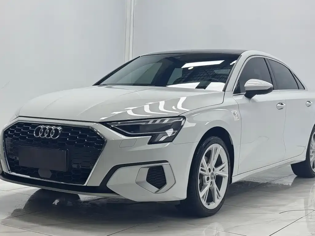 Audi A3 2021 из CN, фото 1