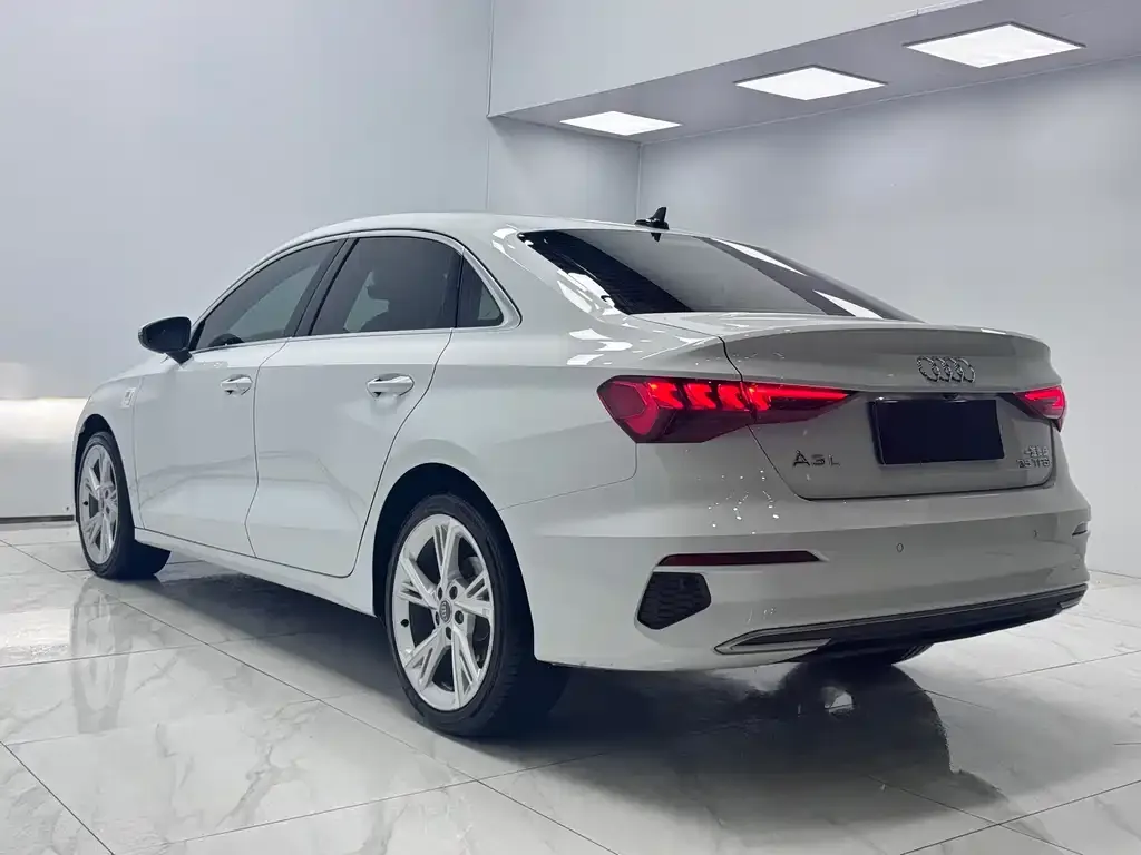 Audi A3 2021 из CN, фото 2