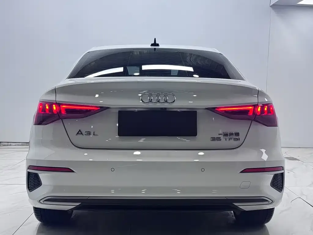 Audi A3 2021 из CN, фото 7