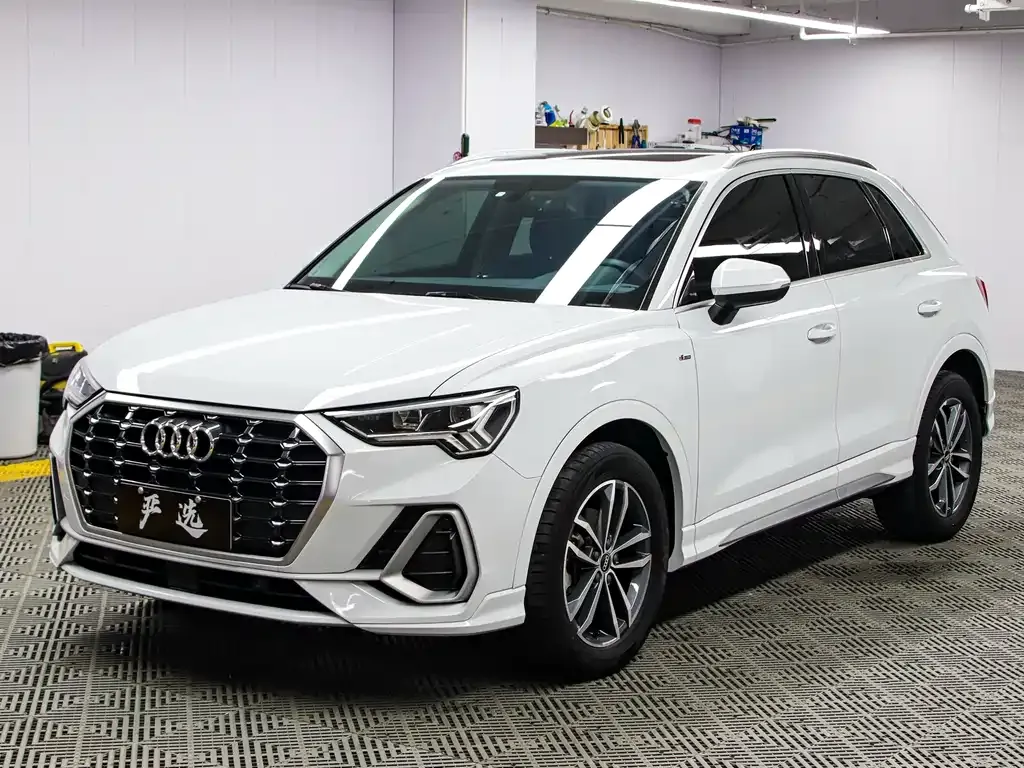 Audi Q3 2021 из CN, фото 1