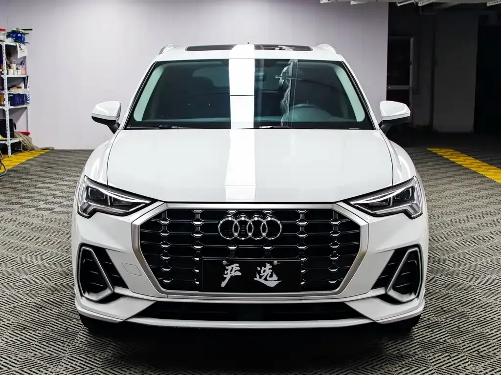 Audi Q3 2021 из CN, фото 7